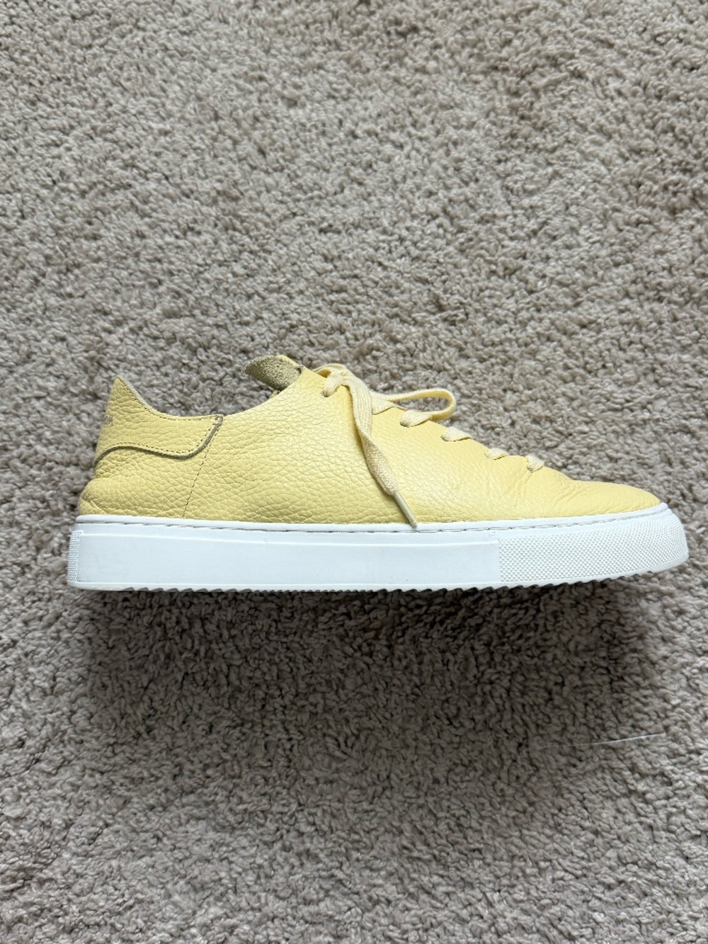 Sam Edelman Poppy Yellow Pebbled Leather Sneakers Women's 9 M